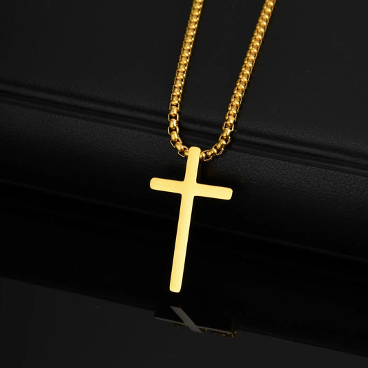 The Cross Pendant Necklace